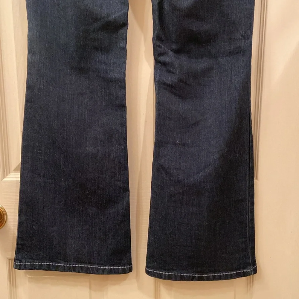 Exclusive Denim 17/21 Dark Blue Jeans Fantastic White Stitching Boot Cut WM SZ 8